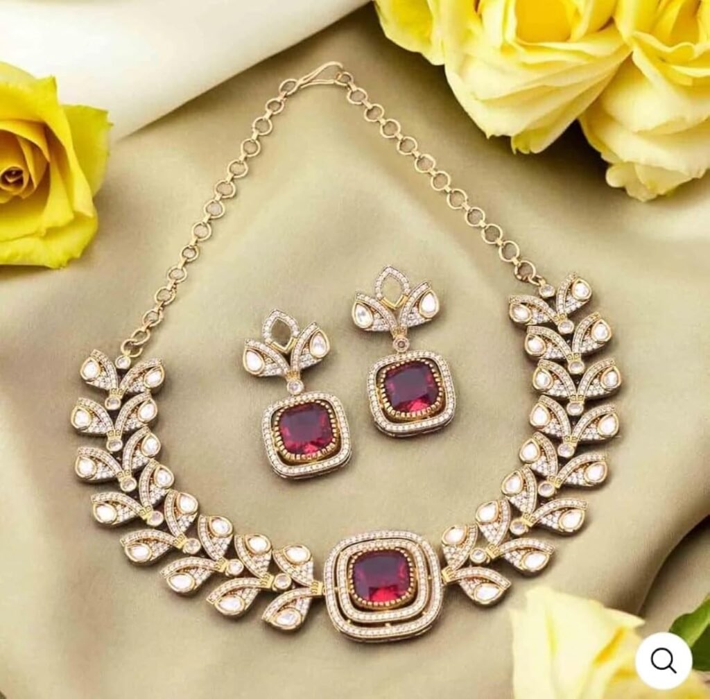 Accessorizing a Royal Blue Dress with Red or Yellow
